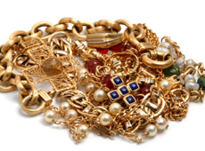 We buy gold, sell gold & give pawn loans for gold jewelry, gold coins, bullion & scrap gold